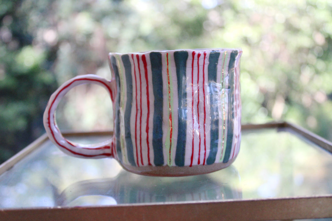 Mug (crackles)